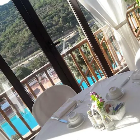 Hotel Mya Porto Cervo Hotell