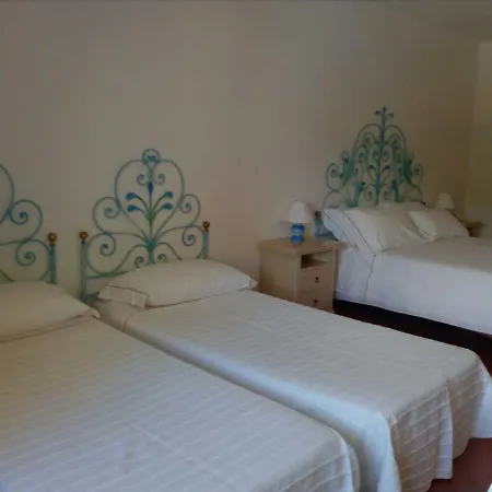 Hotel Hotel Mya Porto Cervo 3*