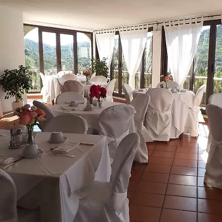 Hotel Hotel Mya Porto Cervo 3*